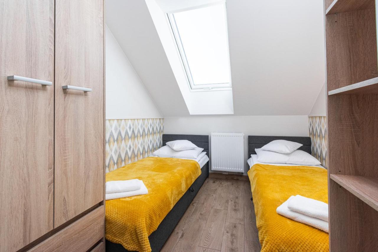 Apartamenty Jantar Leba Exterior photo